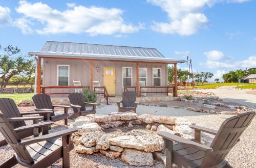 Little Yellow House | Dripping Springs, TX | Hill Country Premier